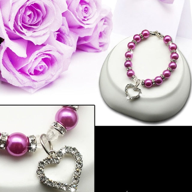Krásný perlový náhrdelník