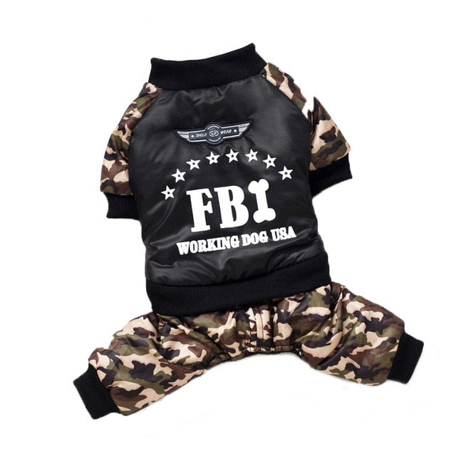 Vtipný obleček FBI