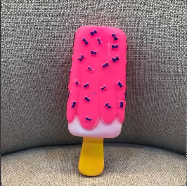 Gumová hračka ve tvaru zmrzliny